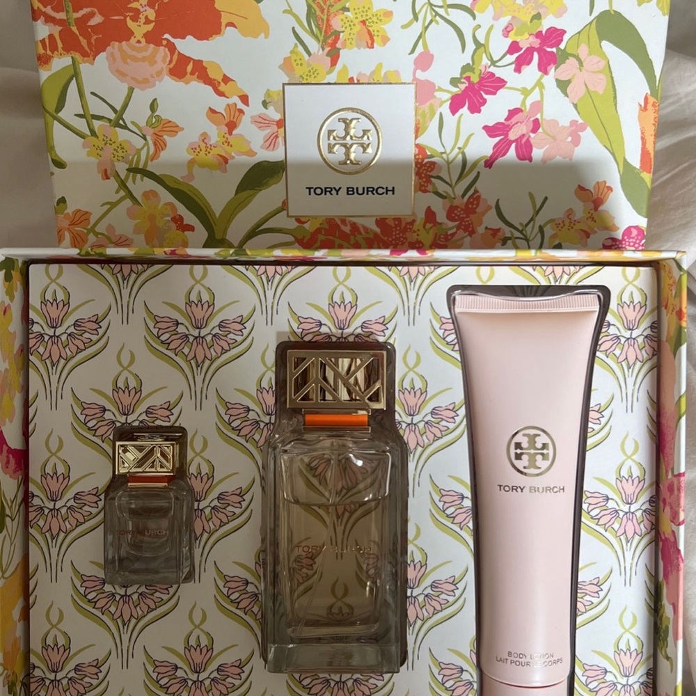 Tory Burch Signature Perfume Gift Set